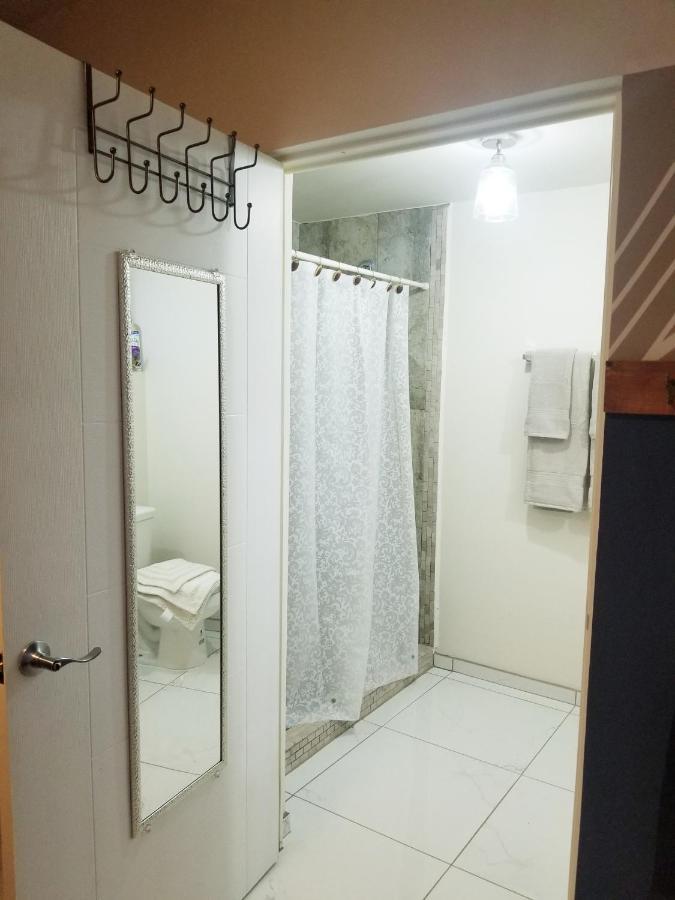 Апартаменти Moderna Habitacion/Bano Privada Сьюдад-Хуарес Екстер'єр фото